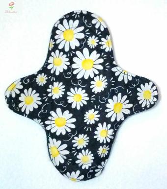 Cloth Sanitary Pad - Daisies