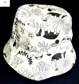 Colour-Me-In Jungle Reversible Child Bucket Hat