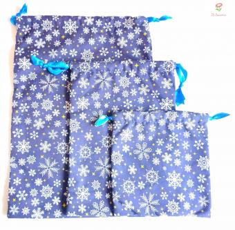 Reusable Snowflakes and Stars Christmas Gift Bag Set