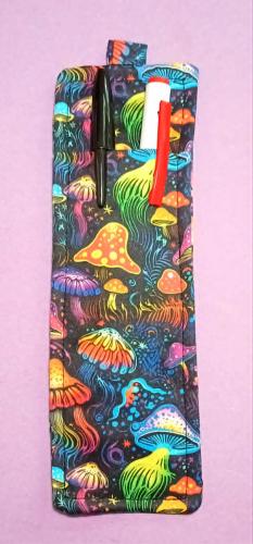 Lanyard Pen Holder - Psychedelic Mushrooms